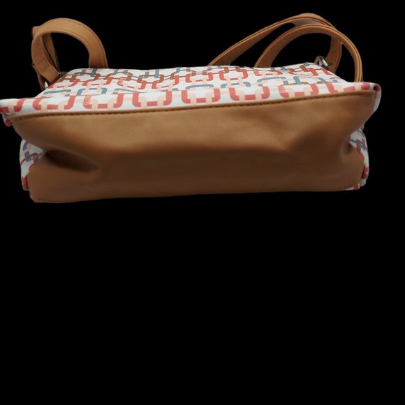 Rosetti Crossbody Purse with Chain Link Design - Picture 3 of 5